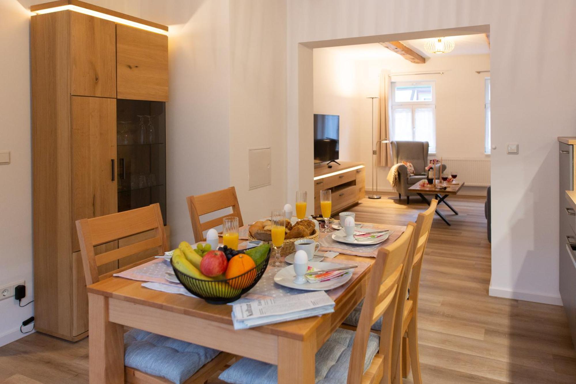 Apartment Fachwerkfeeling Im Gesamten Eg-hochwertig Neu Sanierte Im Heideviertel Perfekte Innenstadtlage Inklusive Parkplatz